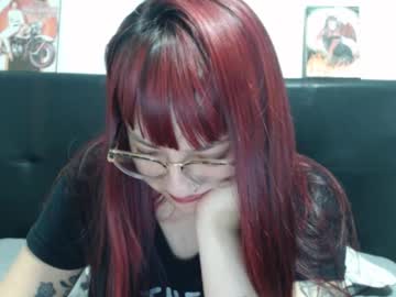 Stream thumbnail lucia_d_carton