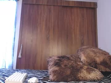 Stream thumbnail maggie_raver