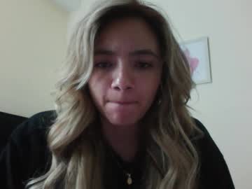 Stream thumbnail majo_gomezz