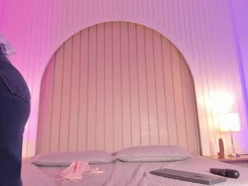 Stream thumbnail maria_gil