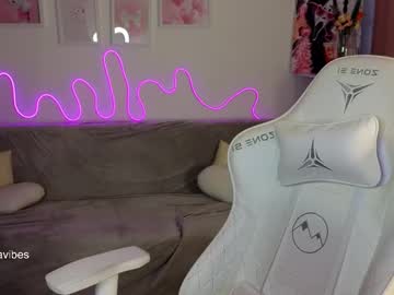 Stream thumbnail maya_blonde18