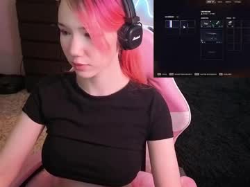 Stream thumbnail maya_viola