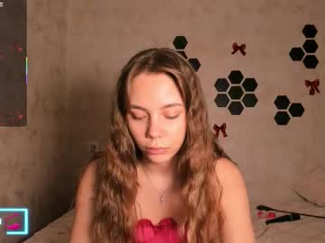 Stream thumbnail mia_com