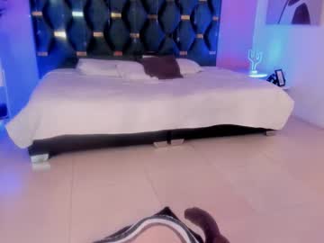 Stream thumbnail micki__