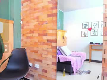 Stream thumbnail mila_samy