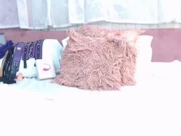 Stream thumbnail milaaadams