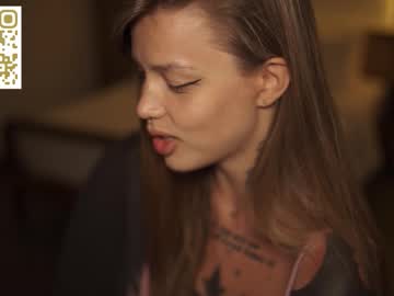 Stream thumbnail mileeena