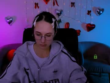 Stream thumbnail mona_cloud