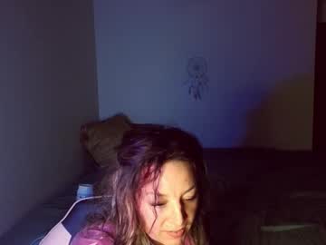 Stream thumbnail monroelovesyou