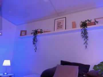 Stream thumbnail nicolle_evanss_