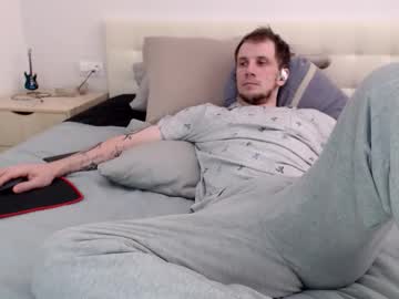 Stream thumbnail nikkiaadel