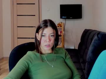 Stream thumbnail oops_britney