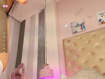 Stream thumbnail paola__23