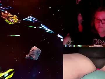 Stream thumbnail peachynessa