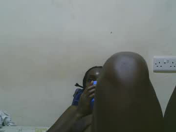 Stream thumbnail pretty_leila1