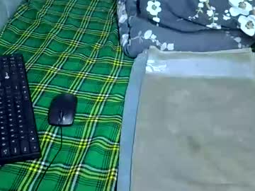 Stream thumbnail prettyelsie