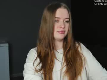 Stream thumbnail robert_lisa