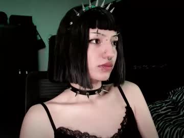 Stream thumbnail roxy_toxic