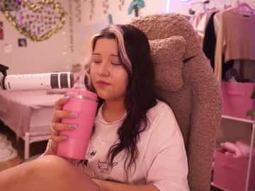 Stream thumbnail roxysuh