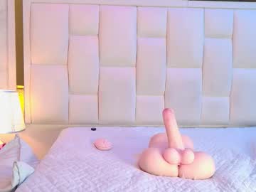 Stream thumbnail samanthaa_sm