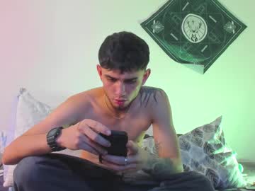 Stream thumbnail samevansx