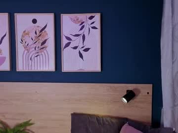 Stream thumbnail sarahmiler_