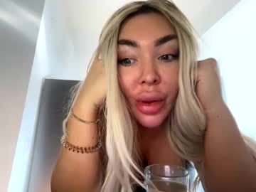 Stream thumbnail sarahstone_