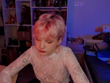 Stream thumbnail school_love