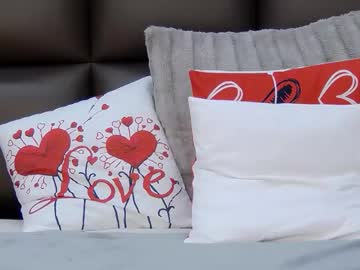 Stream thumbnail selenahanson