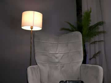 Stream thumbnail serenagrant