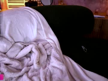 Stream thumbnail serene_sophiex