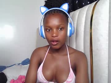 Stream thumbnail smiley_luv1