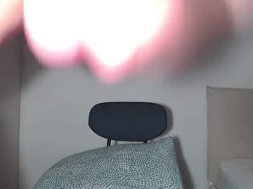 Stream thumbnail sweat_mia