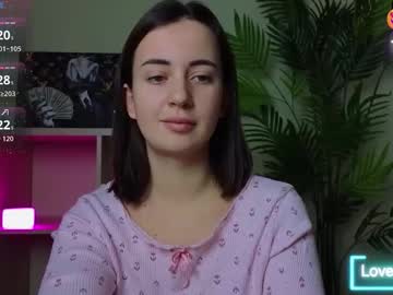 Stream thumbnail sweetiekendl