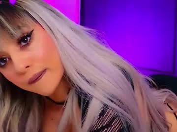 Stream thumbnail taahiraarabian