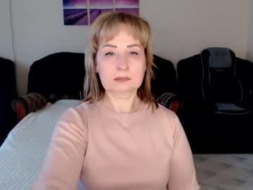 Stream thumbnail tattease