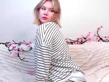 Stream thumbnail tawnynothstine