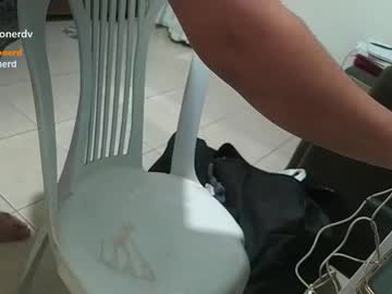 Stream thumbnail urso_nerd