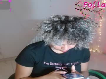 Stream thumbnail victoria_miler