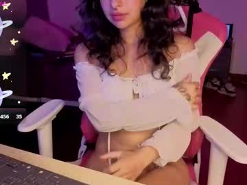 Stream thumbnail violetqs