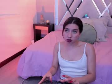 Stream thumbnail zoe_moreau