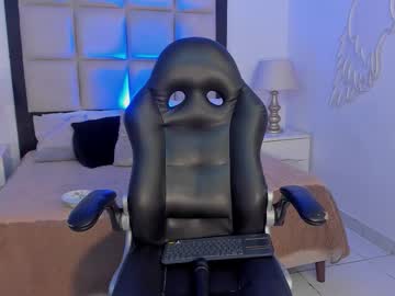 Stream thumbnail zoecarrter